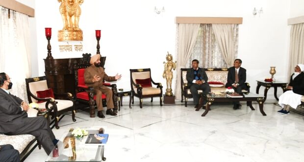 राज्यपाल ले जन गुरमीत सिंह (से नि) ने विश्वविद्यालयों के कुलपतियों से उनकी चुनौतियां एवं भविष्य के रोडमैप पर चर्चा की