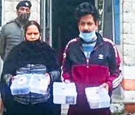 उत्तराखण्ड में नकली नोट खपाने आया दिल्ली का युथ कपल,नोटों के साथ पुलिस ने किया अरेस्ट