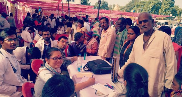 भारत-नेपाल बॉर्डर के 96 गांवों के 23000 मरीजों का स्वास्थ्य परीक्षण कर लौटी एम्स की टीम…संयोजक प्रभात पांडे