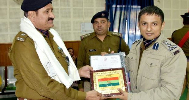 सीओ अरविंद सिंह रावत सहित आठ पुलिस कर्मी सेवानिवृत्त
